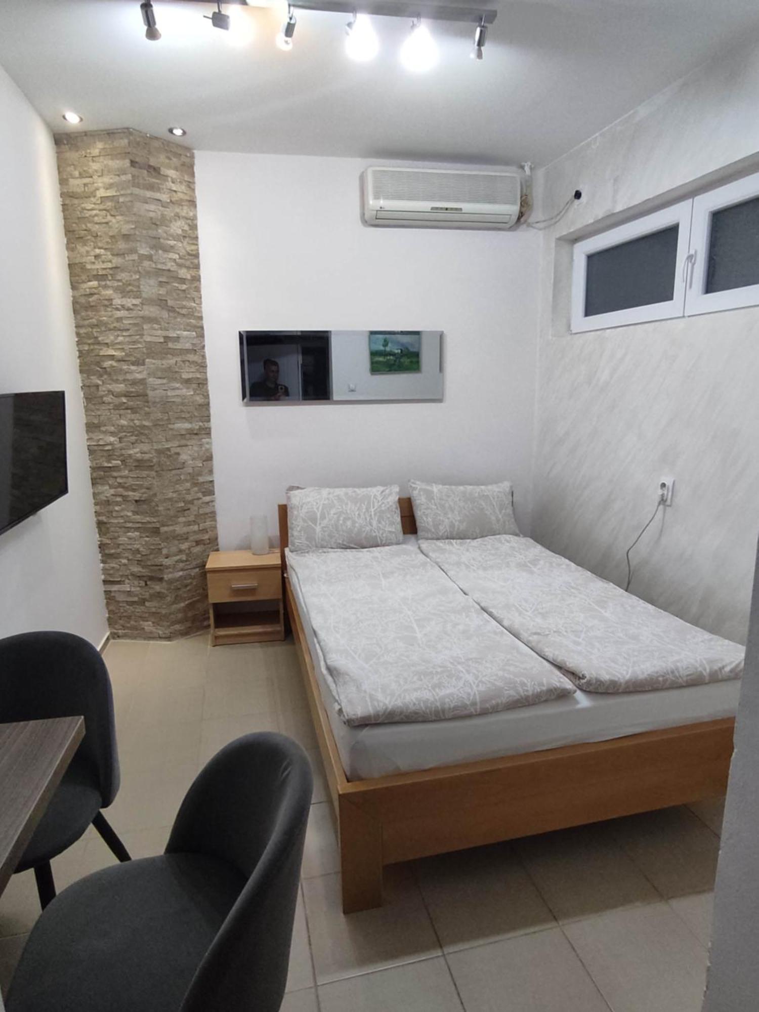 Apartments Sofija Ni エクステリア 写真