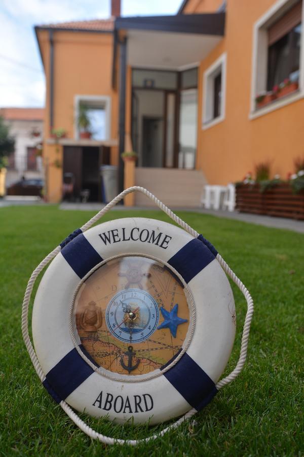 Apartments Sofija Ni エクステリア 写真