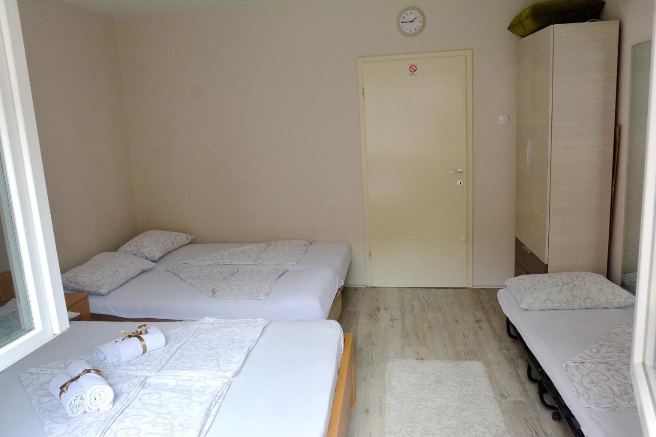 Apartments Sofija Ni エクステリア 写真