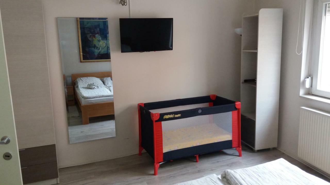 Apartments Sofija Ni エクステリア 写真